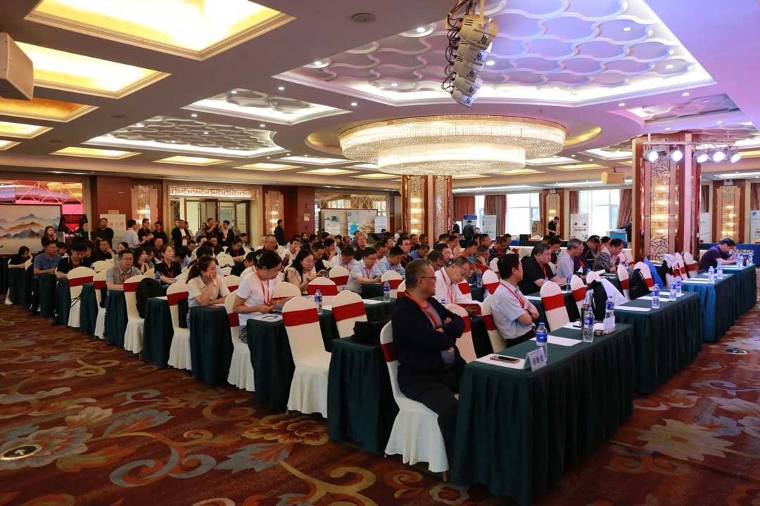 西北一西南地區(qū)高校工程訓(xùn)練研究會暨工程創(chuàng)客虛擬教研室專家聯(lián)合研討會會議現(xiàn)場